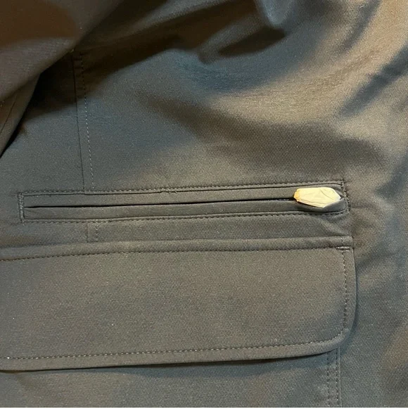 🆕Eddie Bauer Men’s Ultimate Voyager Travel Blazer – Size 44 - Picture 8 of 16